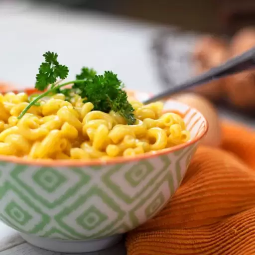 What Ingredients Do You Need for Creamy Macaroni and Cheese?