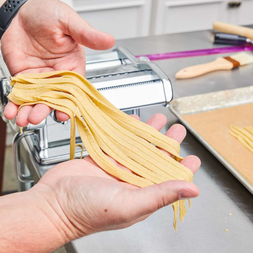 Machine That Makes Pasta