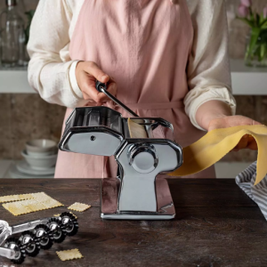 Manual Pasta Maker